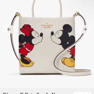 Kate Spade ♠️ + Disney collab ~White Crossbody Bag with Mickey and Minnie Design